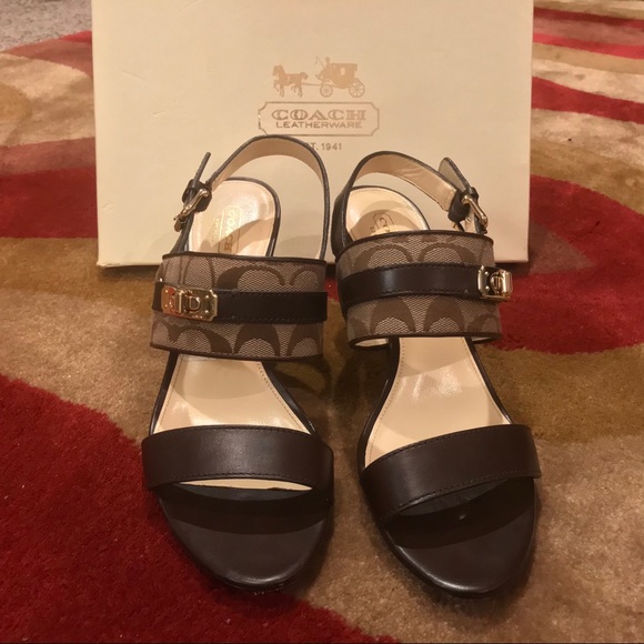 Coach Raya Heels | unique & nostalgic | worn once - Picture 6 of 6